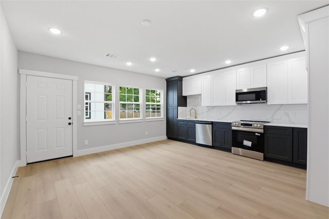 4610 Providence Street A, Houston, TX 77020