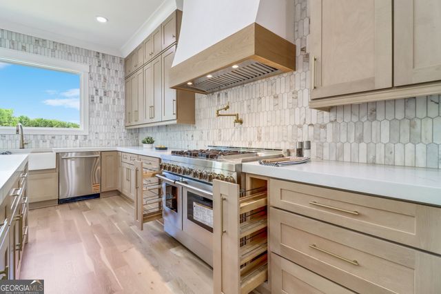 3207 Thompson Mill Road, Buford, GA 30519