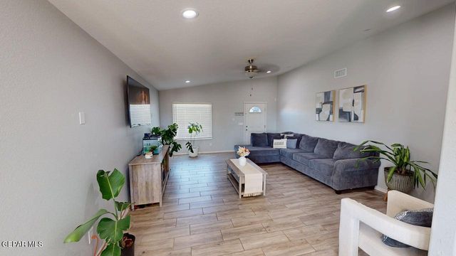 11511 LEONOR DURAN Street, El Paso, TX 79927