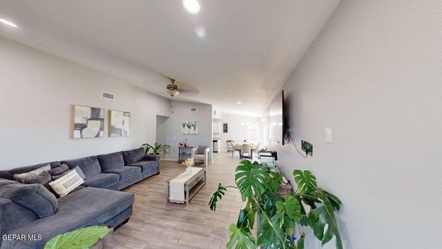 11511 LEONOR DURAN Street, El Paso, TX 79927