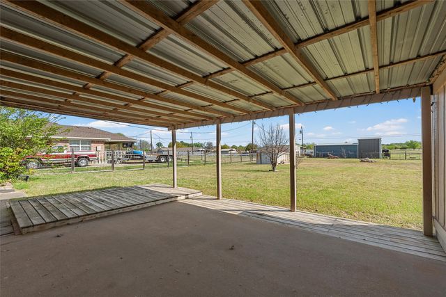 401 Quail Hollow Lane, Woodway, TX 76712