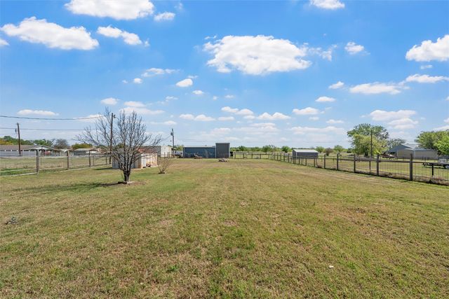 401 Quail Hollow Lane, Woodway, TX 76712