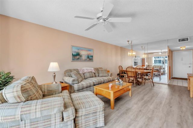 1330 GLEN OAKS DRIVE E 269D, Sarasota, FL 34232