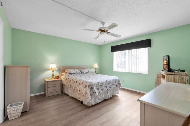 1330 GLEN OAKS DRIVE E 269D, Sarasota, FL 34232