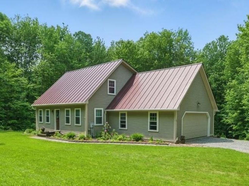 92 Orr Road, Jericho, VT 05465