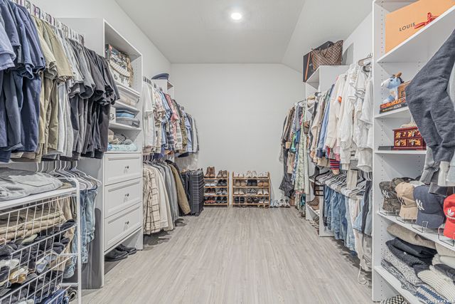 10626 Erinita, Converse, TX 78109