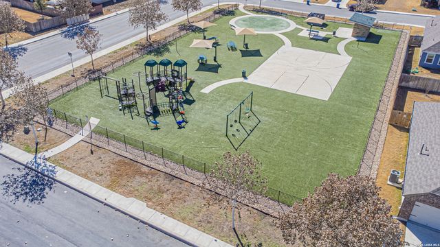 10626 Erinita, Converse, TX 78109