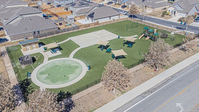 10626 Erinita, Converse, TX 78109