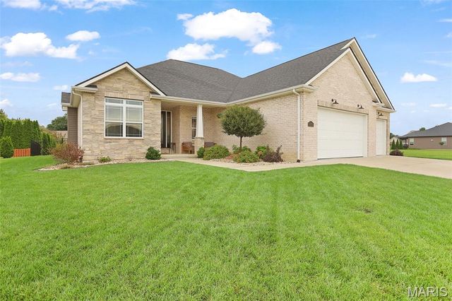 1619 Oglesby Drive, Edwardsville, IL 62025