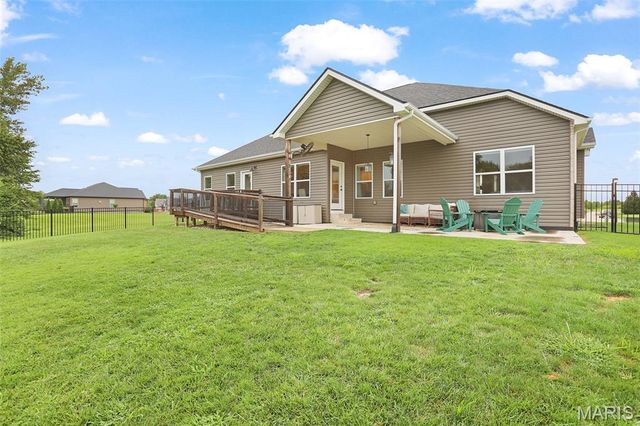 1619 Oglesby Drive, Edwardsville, IL 62025