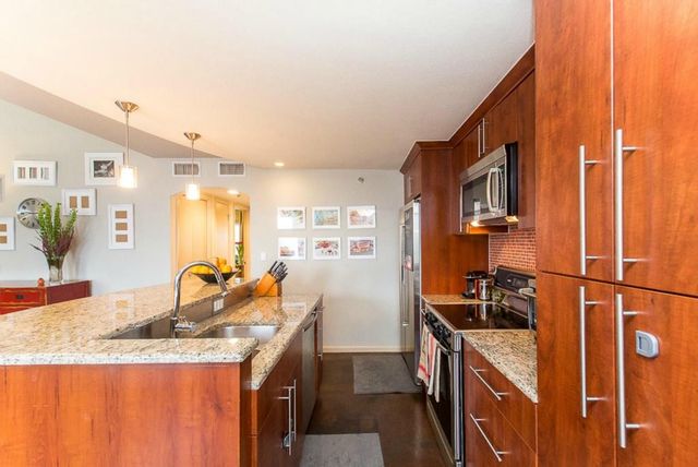 41 Waller ST 308, Austin, TX 78702