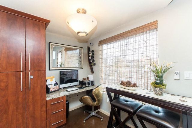 41 Waller ST 308, Austin, TX 78702