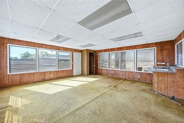 285 E Carter, Rialto, CA 92376