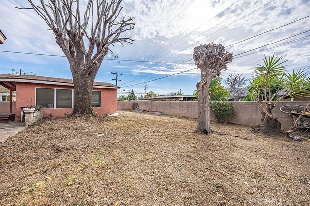 285 E Carter, Rialto, CA 92376