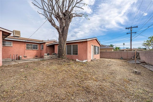 285 E Carter, Rialto, CA 92376