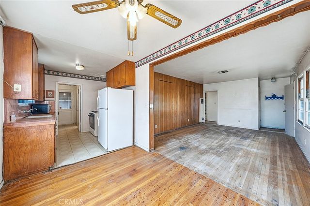 285 E Carter, Rialto, CA 92376