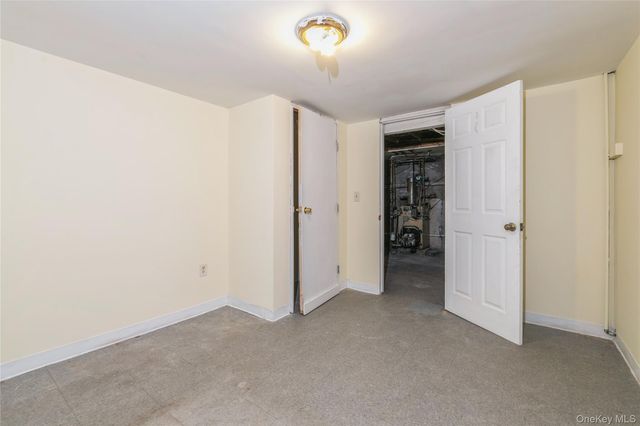 86 Stuyvesant Avenue, Mastic, NY 11950