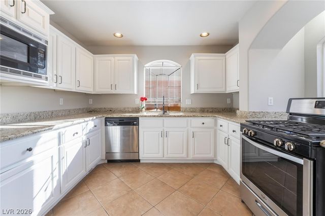 10993 Ladyburn Court, Las Vegas, NV 89141
