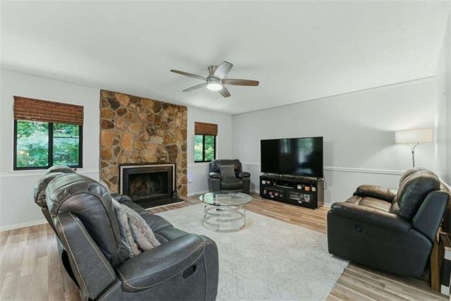 2893 Torreya Way, Marietta, GA 30067