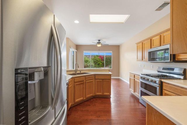 37818 Turnberry Isle Drive, Palm Desert, CA 92211