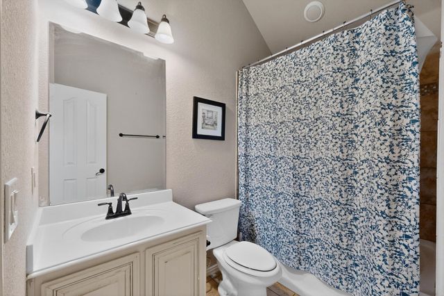 832 Monticello Drive, Burleson, TX 76028