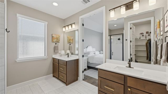 344 Carpenter Hill DR, Buda, TX 78610