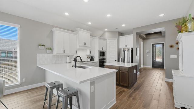 344 Carpenter Hill DR, Buda, TX 78610