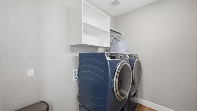 344 Carpenter Hill DR, Buda, TX 78610