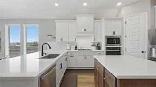 344 Carpenter Hill DR, Buda, TX 78610