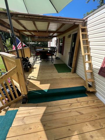 207 Melinda Lane, Florence, KY 41042