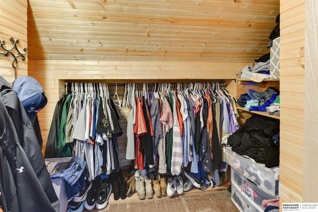 1425 N Somers Avenue, Fremont, NE 68025