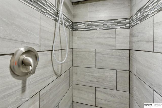 1425 N Somers Avenue, Fremont, NE 68025