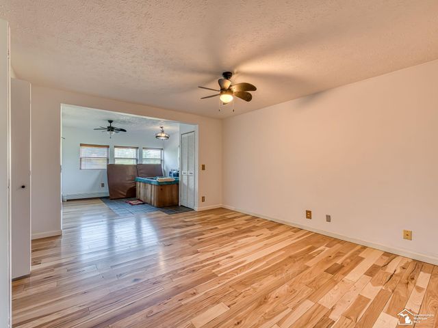 123 S Freer Road, Chelsea, MI 48118