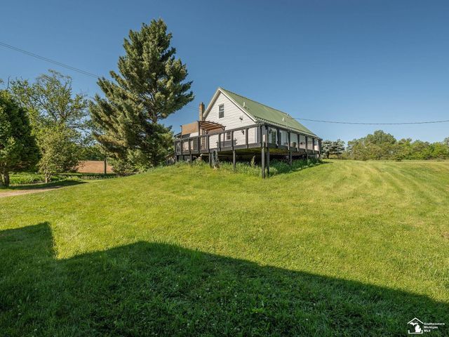 123 S Freer Road, Chelsea, MI 48118