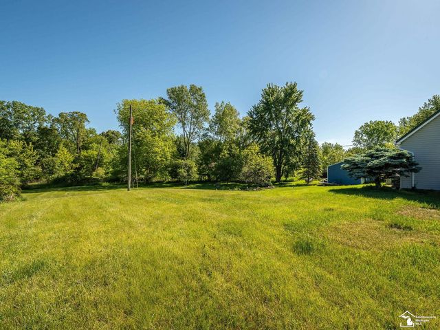 123 S Freer Road, Chelsea, MI 48118