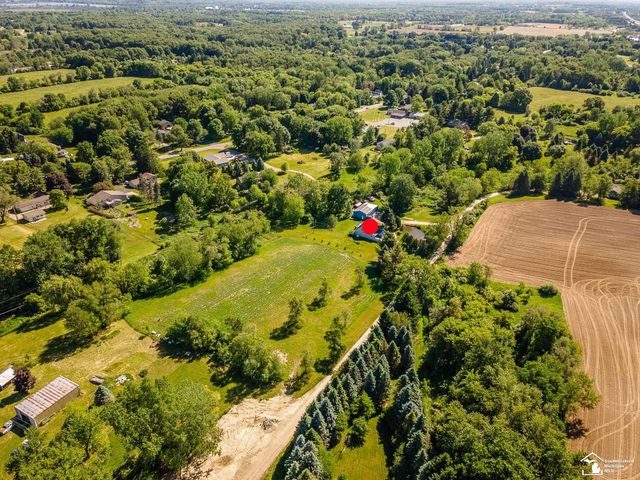 123 S Freer Road, Chelsea, MI 48118