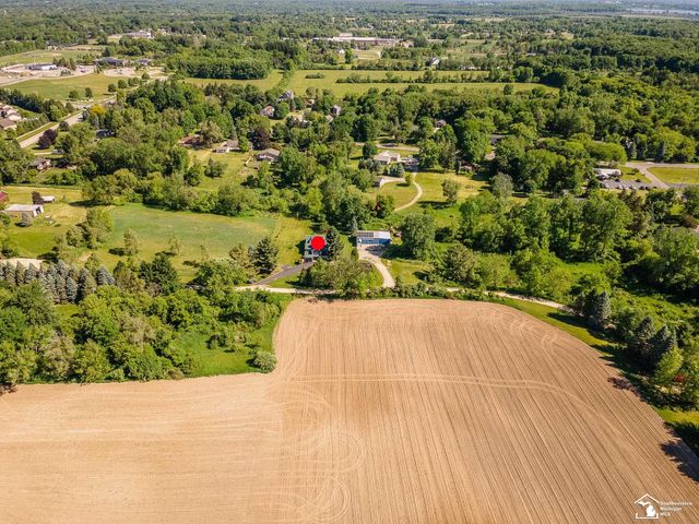 123 S Freer Road, Chelsea, MI 48118