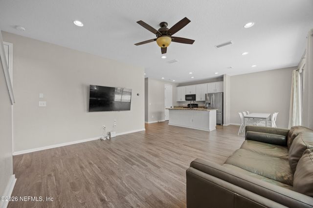 15096 RUSSELL BRIDGE Drive, Jacksonville, FL 32259