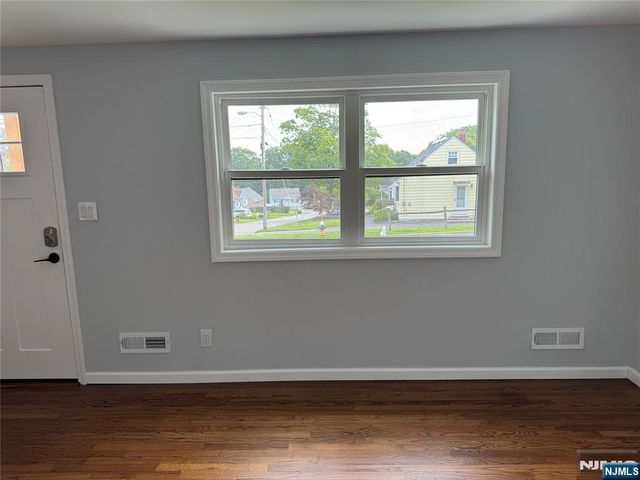 34 Chester Avenue, Rockaway Boro, NJ 07866