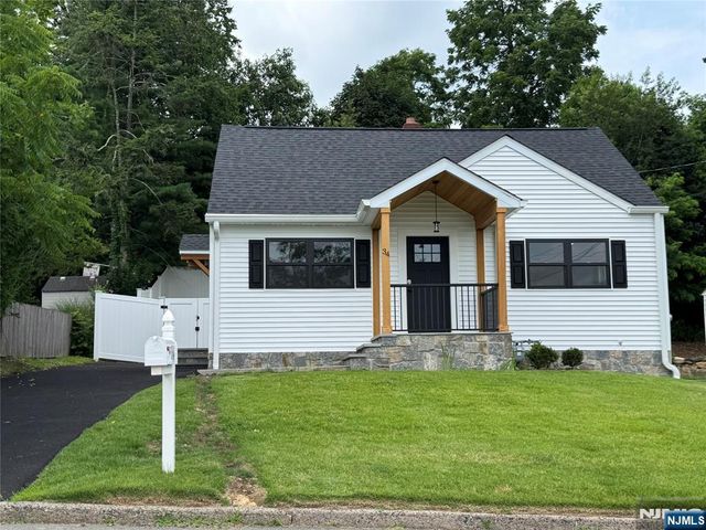 34 Chester Avenue, Rockaway Boro, NJ 07866