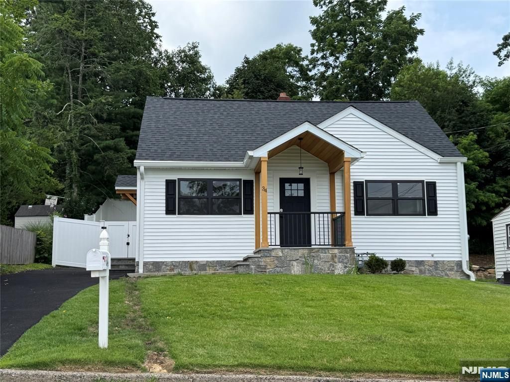 34 Chester Avenue, Rockaway Boro, NJ 07866