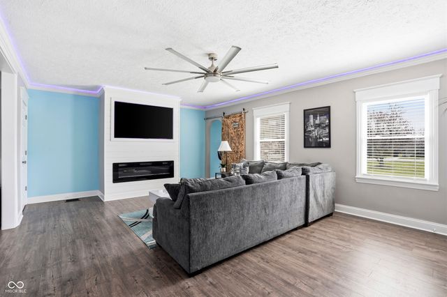 7918 E 10th Street, Indianapolis, IN 46219