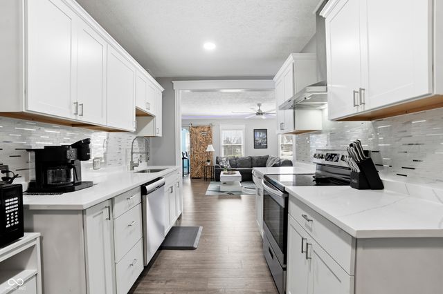 7918 E 10th Street, Indianapolis, IN 46219