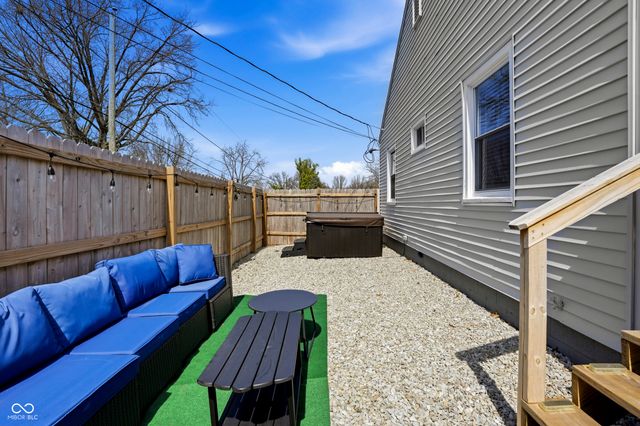 7918 E 10th Street, Indianapolis, IN 46219