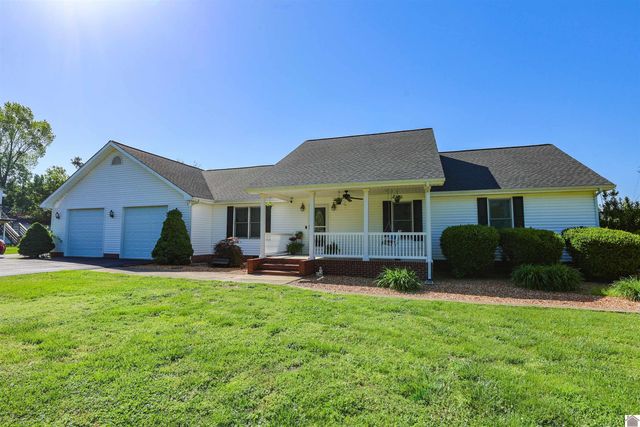 110 Holmes Dr, Paducah, KY 42003