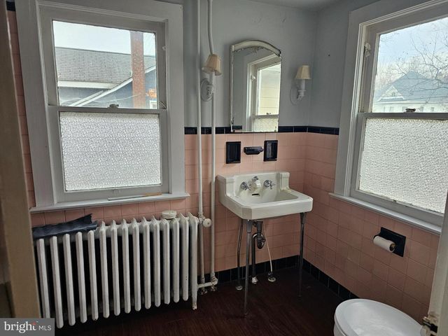 152 N MAIN ST, Elmer, NJ 08318