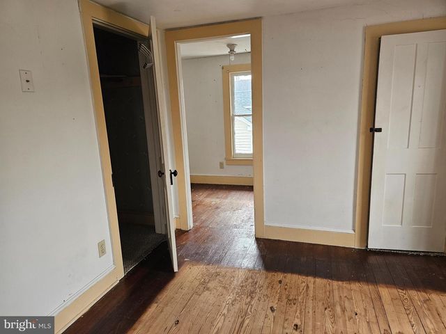 152 N MAIN ST, Elmer, NJ 08318