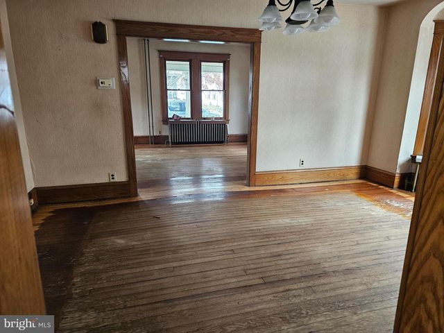 152 N MAIN ST, Elmer, NJ 08318