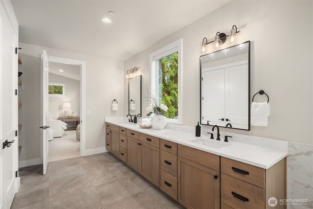 7311 152nd Avenue NE, Redmond, WA 98052