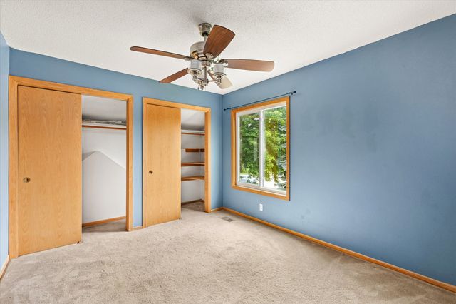 5915 Brookview Drive, West Des Moines, IA 50266